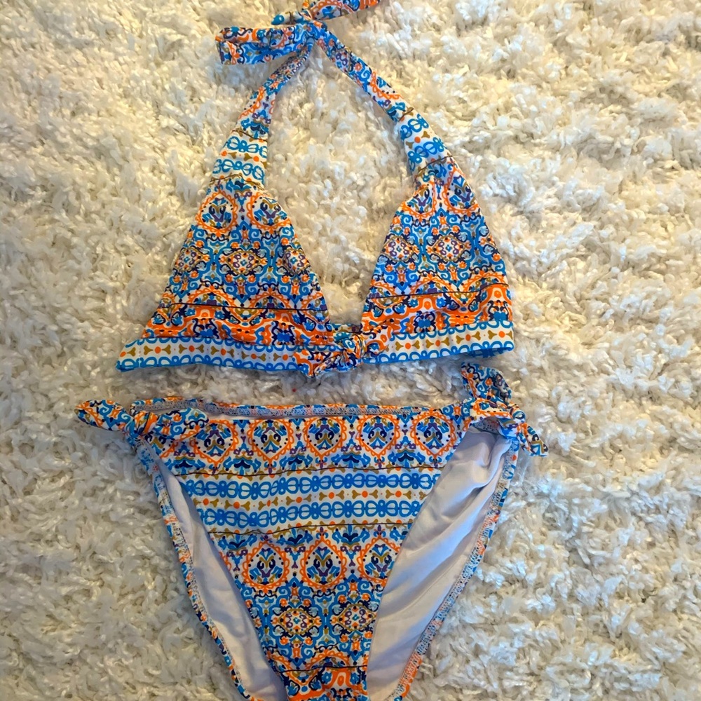 Soshannna bikini